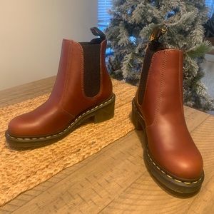 Dr. Martens Originals 2976 Ambassador Boots Size 9 Women’s